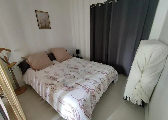 Apartamento Lapacca For 3 People, Individual Garage, Close To Train Station Lourdes