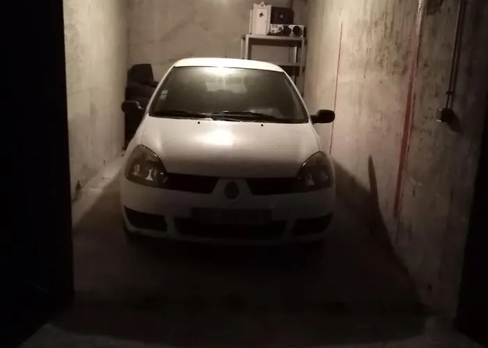 Lapacca For 3 People, Individual Garage, Close To Train Station Apartament *